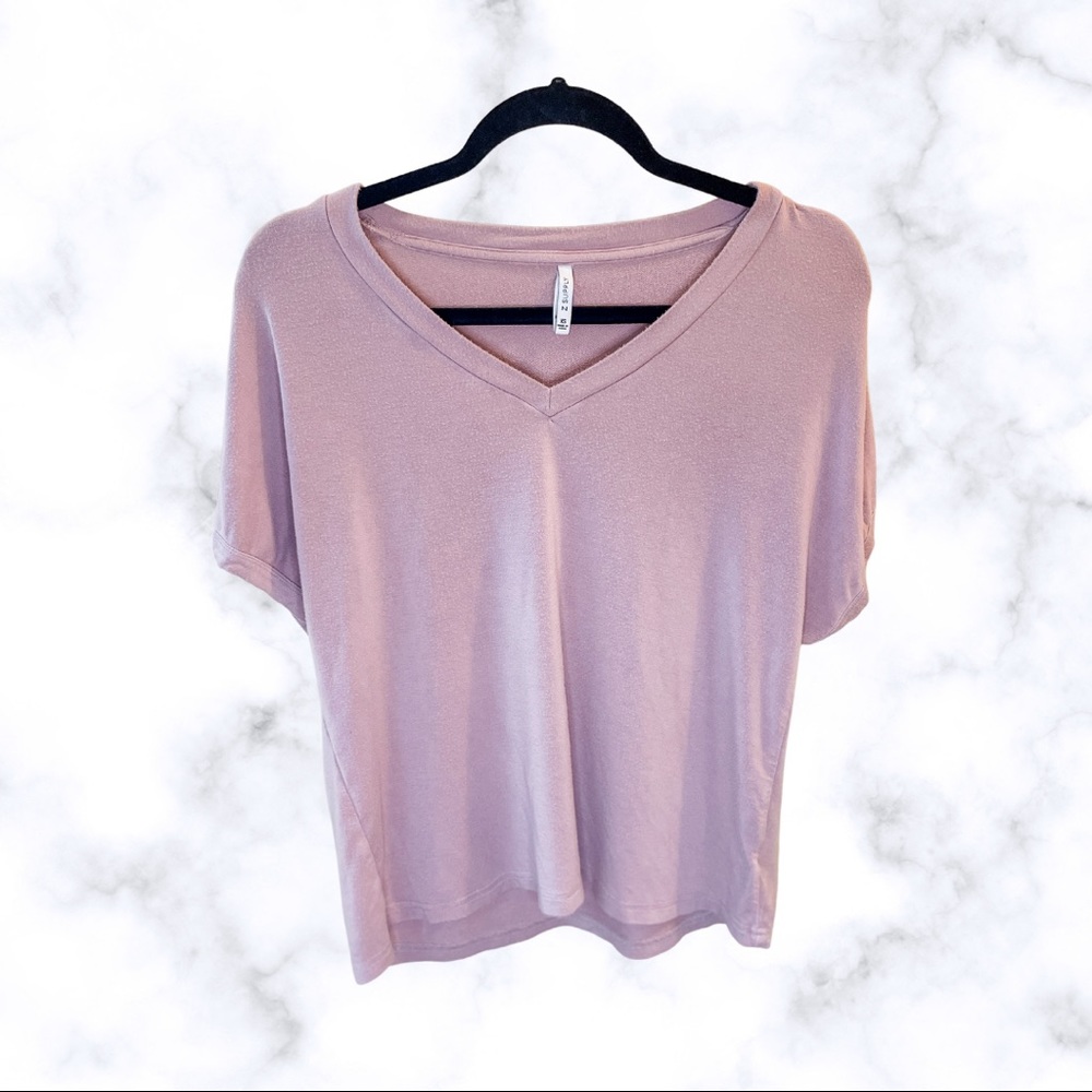 Z Supply Dusty Pink Soft V-Neck T-shirt